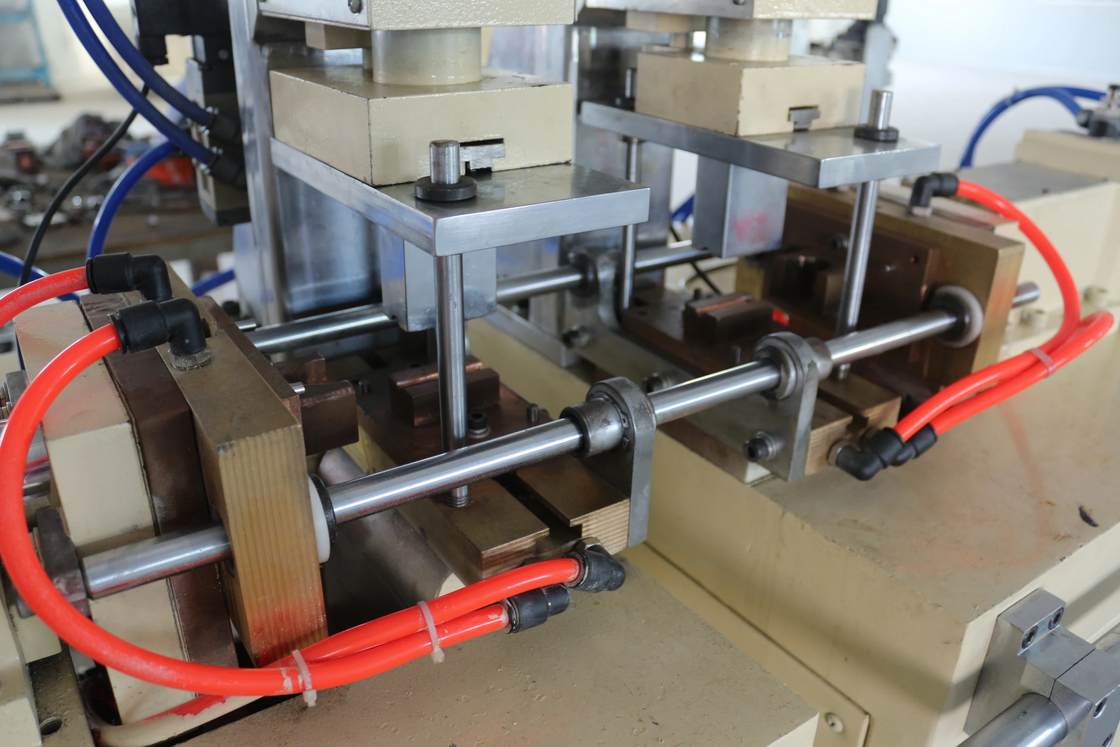 HWASHI double tête stabilisateur automatique de haute précision boîtier de liaison soudage automatique pour le terminal de la tige de raccordement