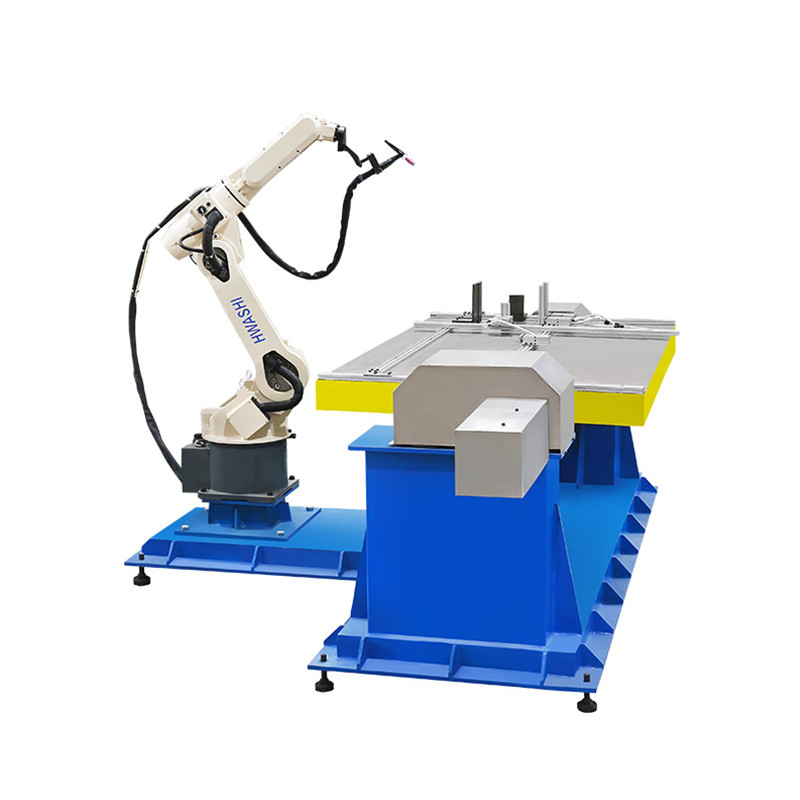 Machine de soudage à bras robotique industrielle 6 axes réservoir automatique de carburant en aluminium