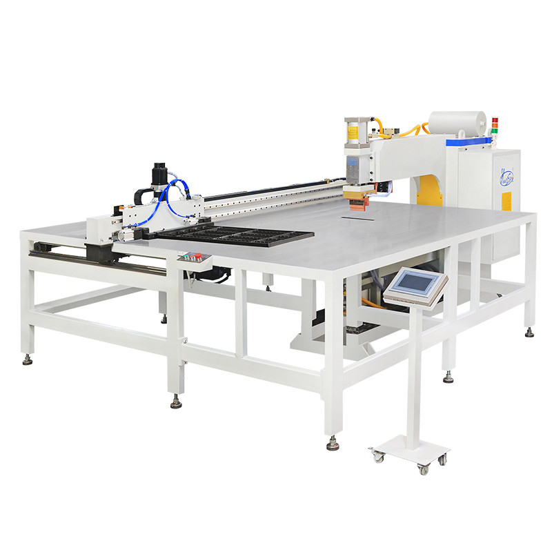 Hwashi CNC Auto Feeder Une seule tête fourneau racks machine de soudage, filet de fil / rack de cuisine automatique filet de fil machine de soudage à point