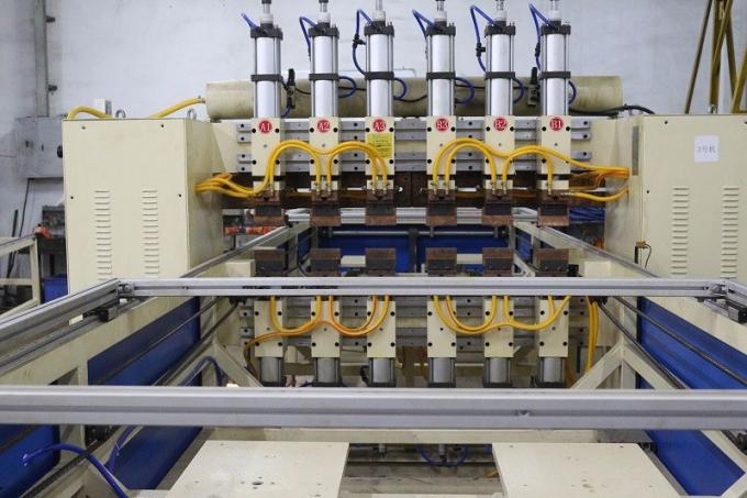 Longueur 1000mm*1000m de machine de soudure de condensateur de tuyau 1