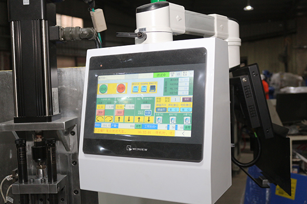 2-10 Soudeuse de treillis m&eacute;talliques pour une solution de soudage personnalis&eacute;e et durable 0